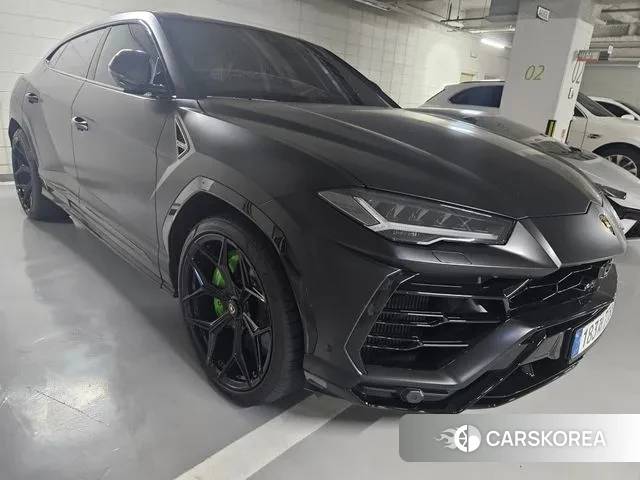 Lamborghini Urus 2022 Фиолетовый из Кореи, фото 5