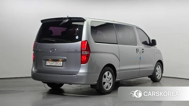 Hyundai The New Grand Starex id 3867587 из Кореи 12