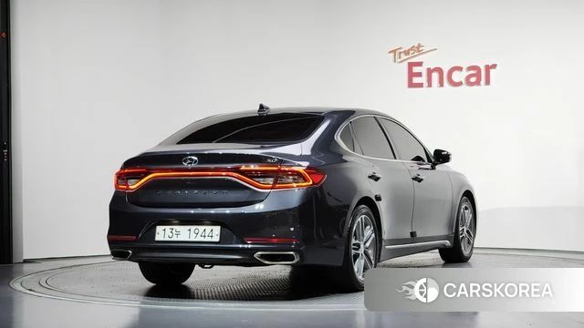 Hyundai Grandeur IG id 4430352 из Кореи 12