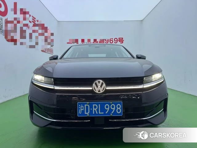 Volkswagen Magotan 2024 Черный из Китая, фото 2