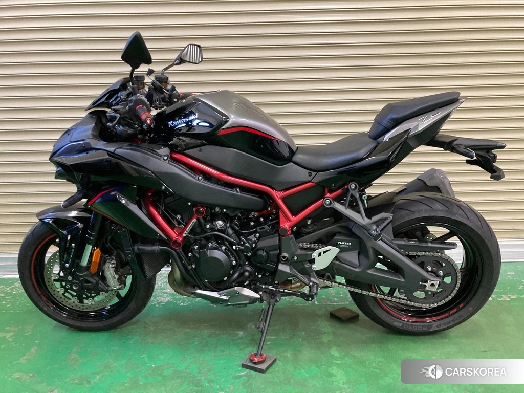 Проданный Kawasaki Z H2 2022 из Японии