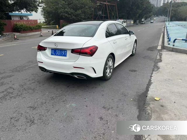 Mercedes-Benz Class A 2022 Белый из Китая, фото 2