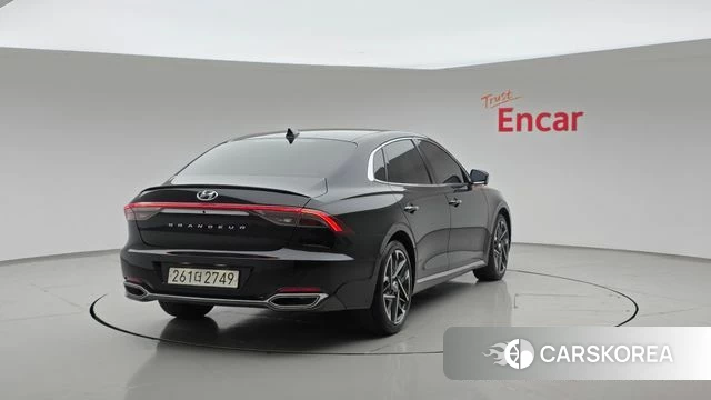 Hyundai The New Grandeur IG id 3903774 из Кореи 12