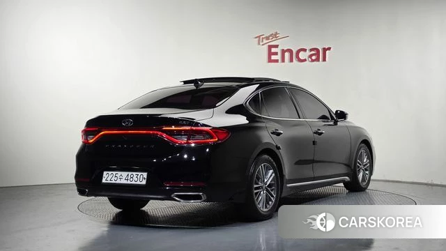 Hyundai Grandeur IG id 4345809 из Кореи 12