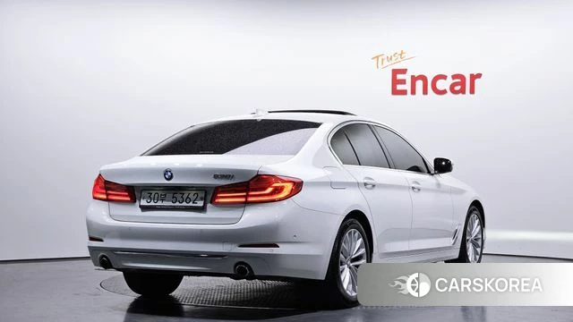 BMW 5 Series (G30) id 3873434 из Кореи 12