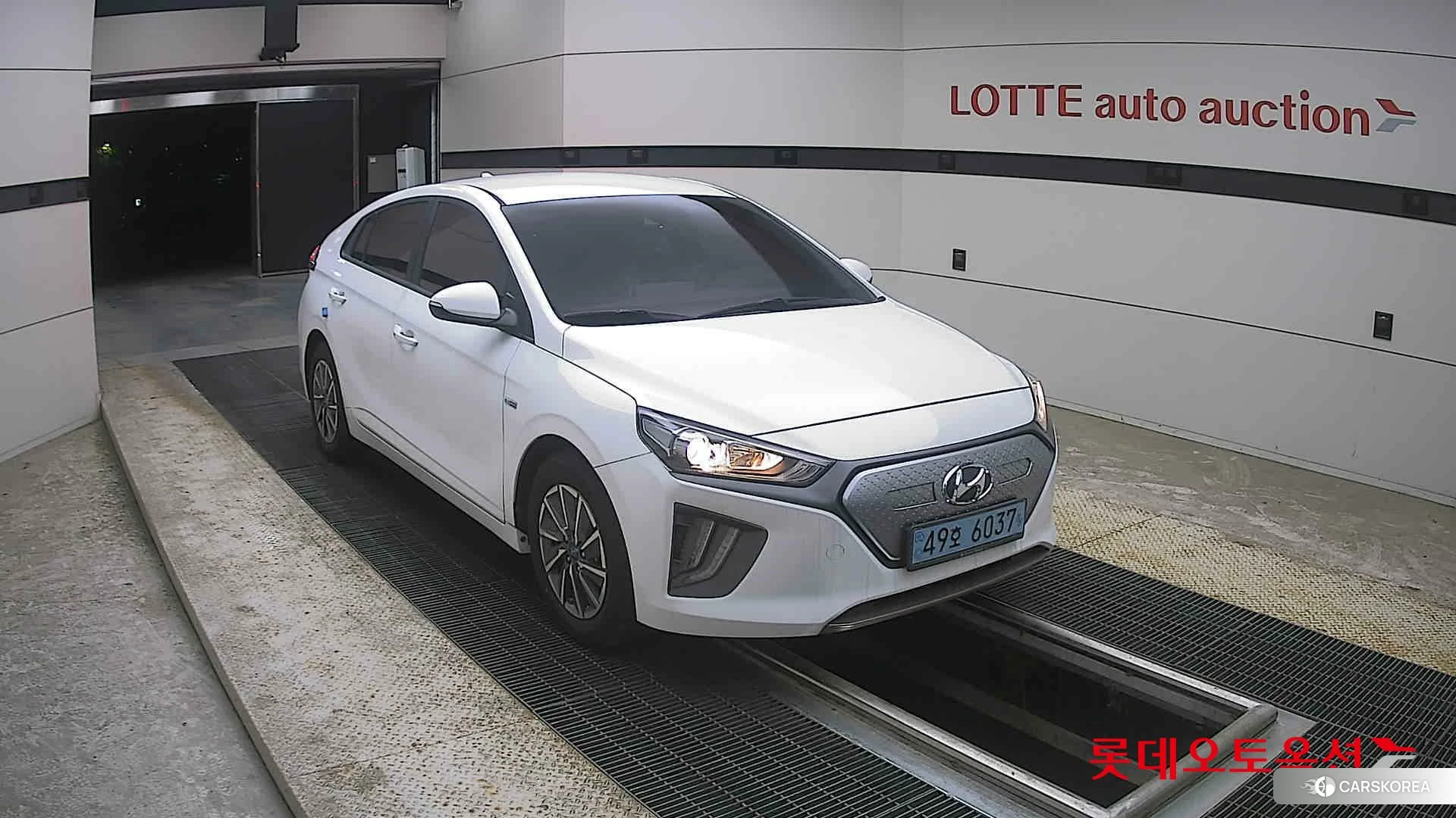 Hyundai IONIQ Electric id 4296832 из Кореи 12