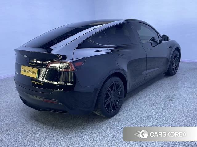 Tesla Model Y id 3908153 из Китая 12