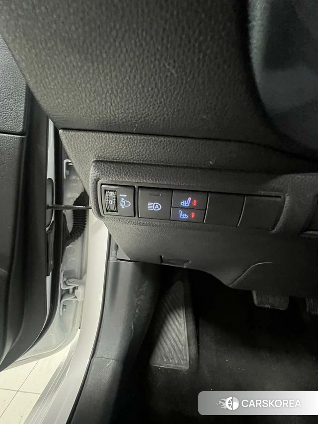 Toyota Corolla id 4298269 из Китая 12