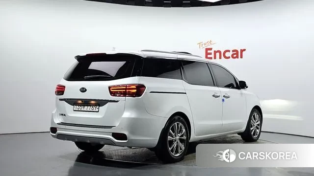 Kia The New Carnival id 3156462 из Кореи 12