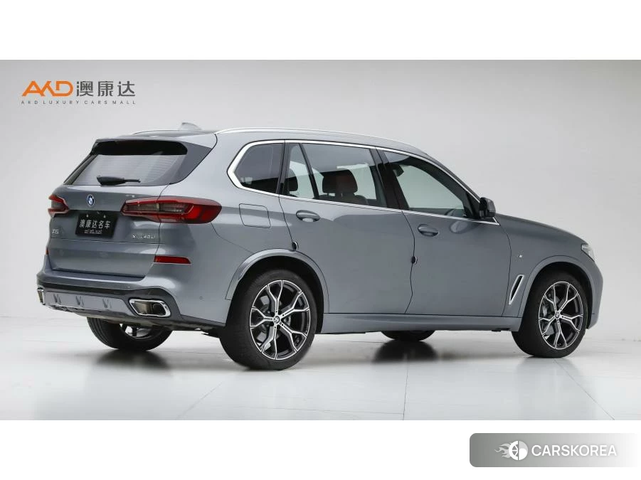 BMW X5 2022 Серебристо-серый из Китая, фото 2