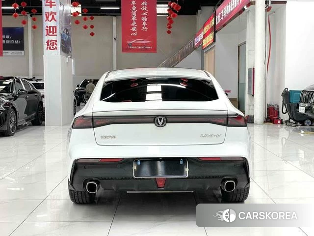 Chang'an UNI-V id 4374689 из Китая 10