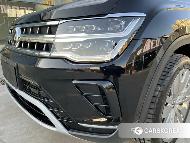 Volkswagen Tourang id 4261011 из Китая 11