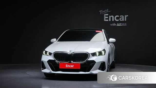 BMW 5 Series (G60) id 4756912 из Кореи 12