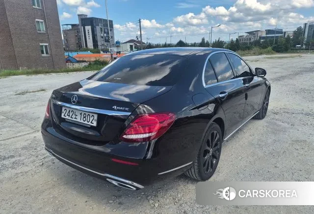 Mercedes-Benz E-Class W213 id 3248744 из Кореи 7