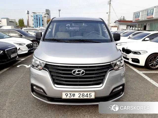 Hyundai The New Grand Starex 2018 Серебристо-серый из Кореи, фото 2