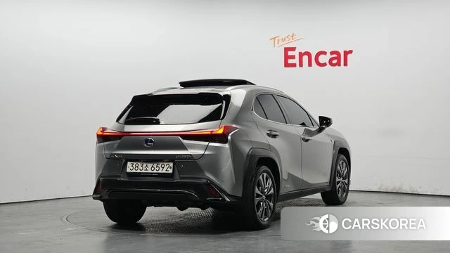 Lexus UX250h id 3923576 из Кореи 12