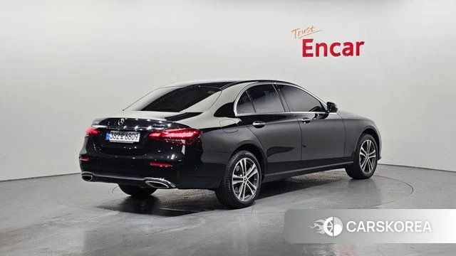 Mercedes-Benz E-Class W213 id 3799953 из Кореи 12
