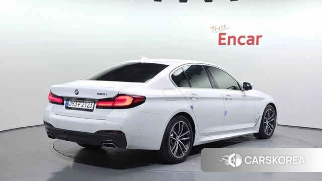 BMW 5 Series (G30) id 4244455 из Кореи 12