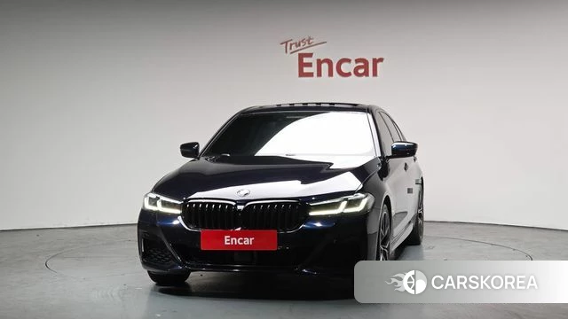 BMW 5 Series (G30) id 3893066 из Кореи 12