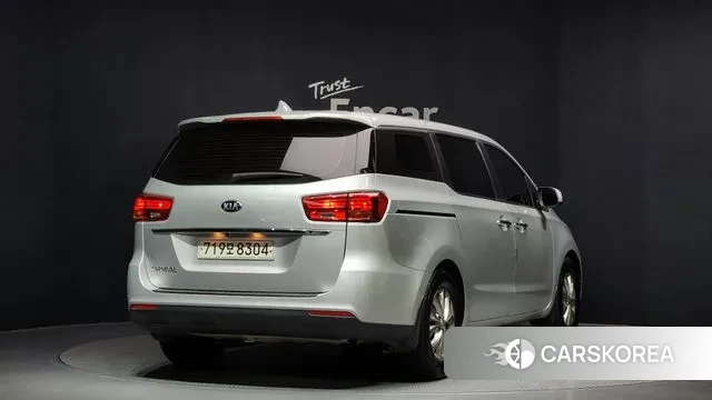 Kia The New Carnival id 3459858 из Кореи 12