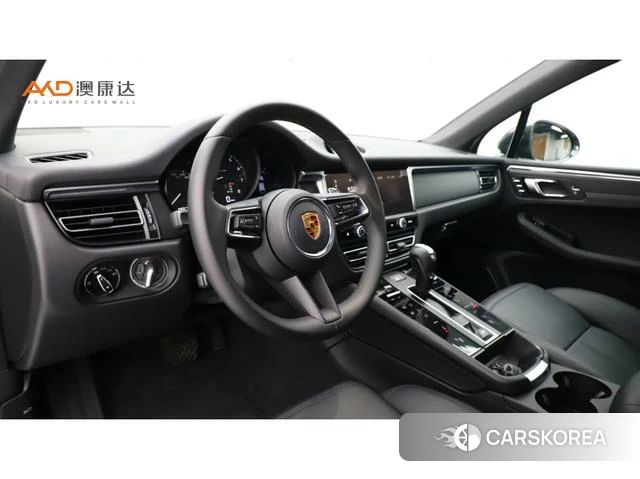 Porsche Macan 2023 Темно-серый из Китая, фото 2