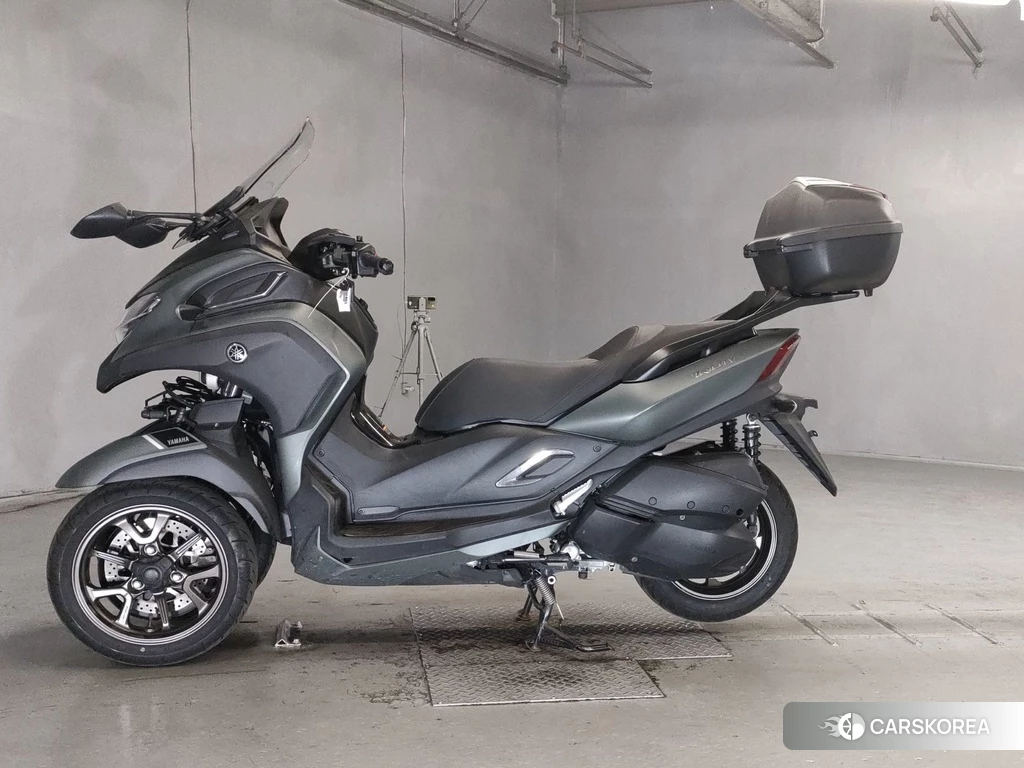 Проданный Yamaha TRICITY 300 2021 из Японии