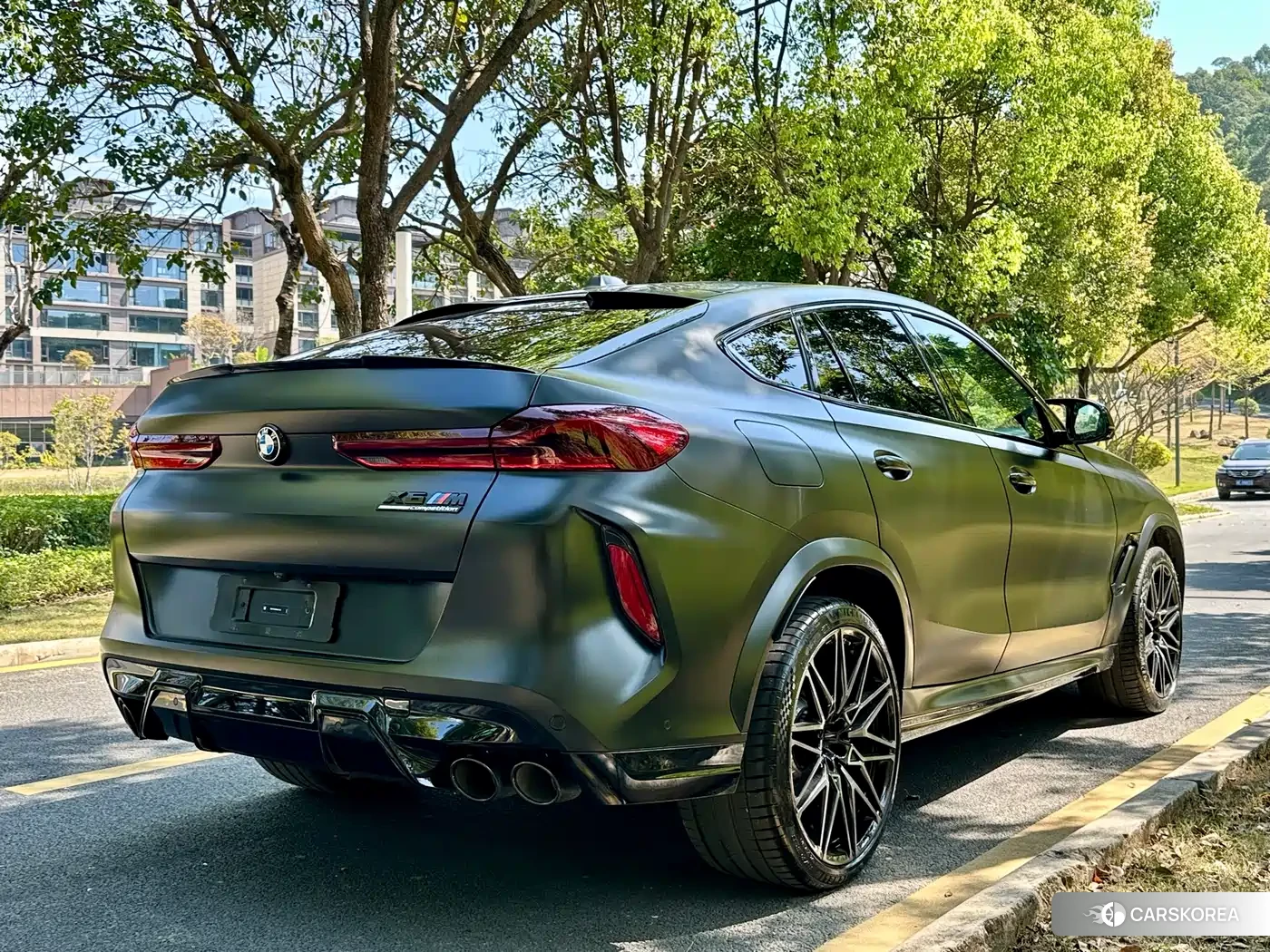 BMW X6 M id 4559765 из Китая 12