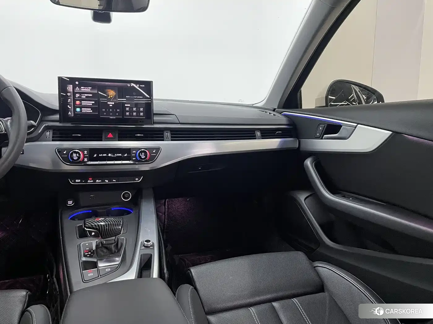 Audi A4L id 4545881 из Китая 12