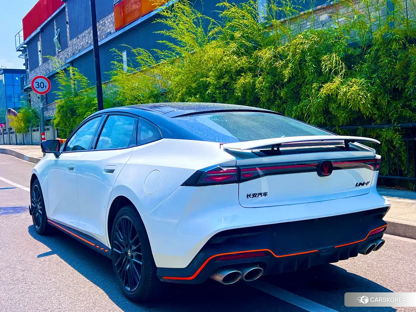 Chang'an Changan UNI-V id 4514172 из Китая 8