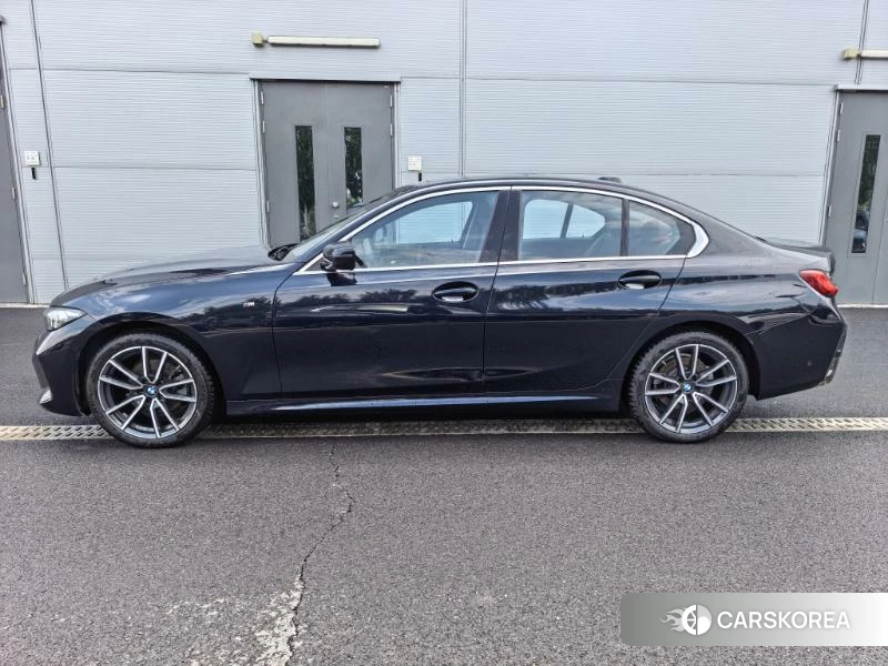 BMW 3 series 2024 Черный из Китая, фото 2