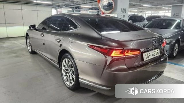 Lexus LS500h 5th generation 2018 Серый из Кореи, фото 2