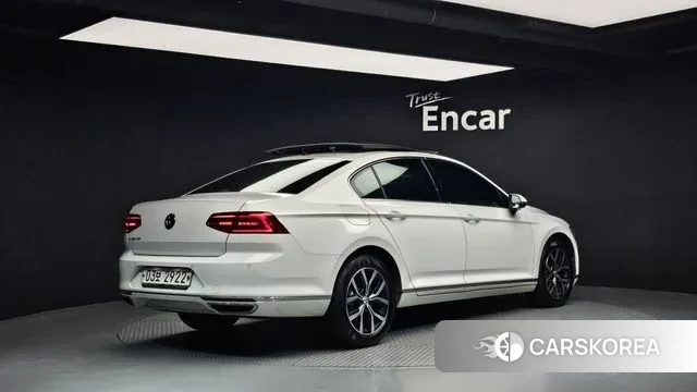 Volkswagen Passat GT (B8) id 3485073 из Кореи 12