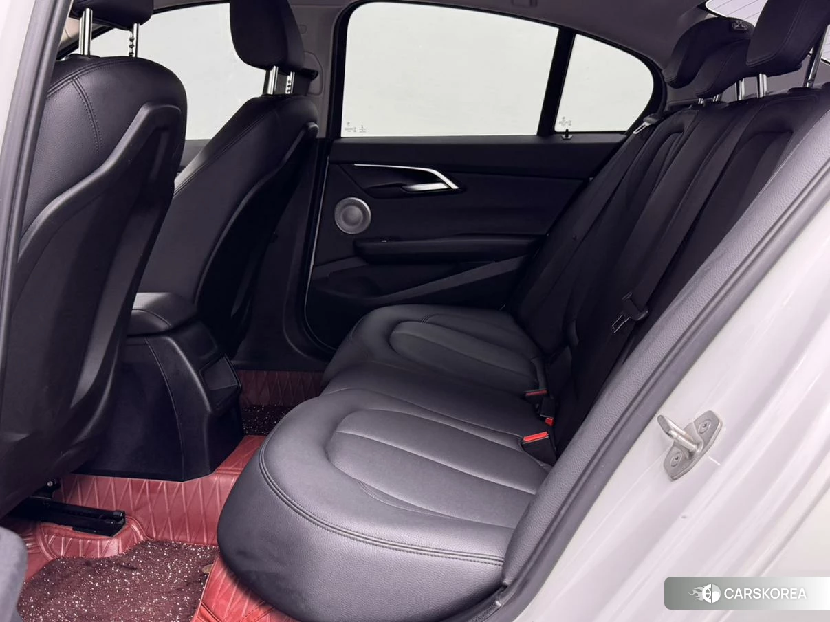 BMW 1 series 2020 Белый из Китая, фото 4