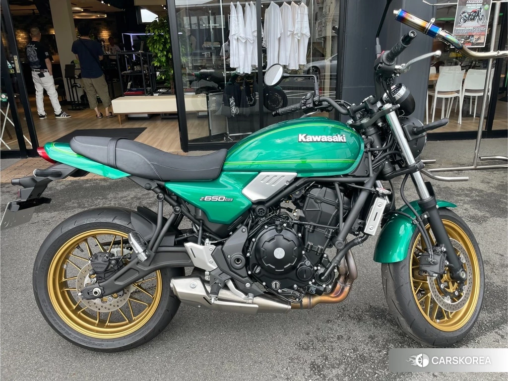 Проданный Kawasaki Z650RS 2024 из Японии