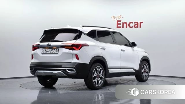 Kia Seltos id 4268674 из Кореи 12