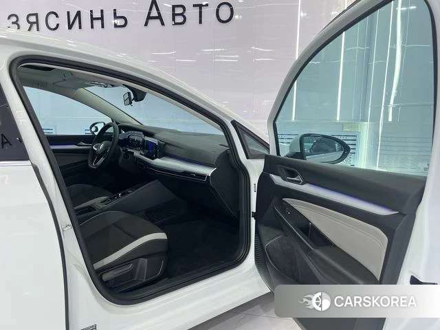 Volkswagen Golf id 4387578 из Китая 12