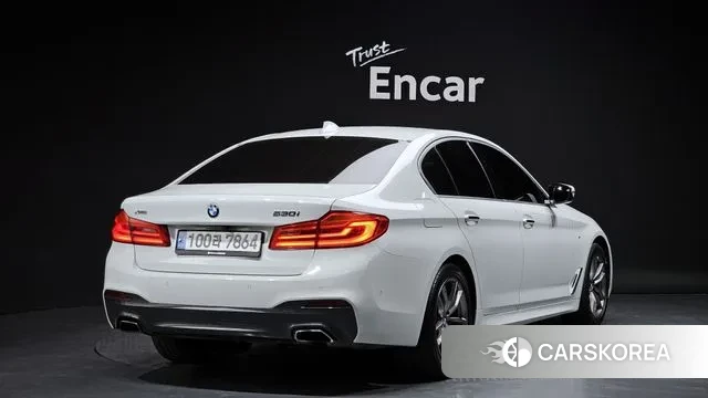 BMW 5 Series (G30) id 2971557 из Кореи 12