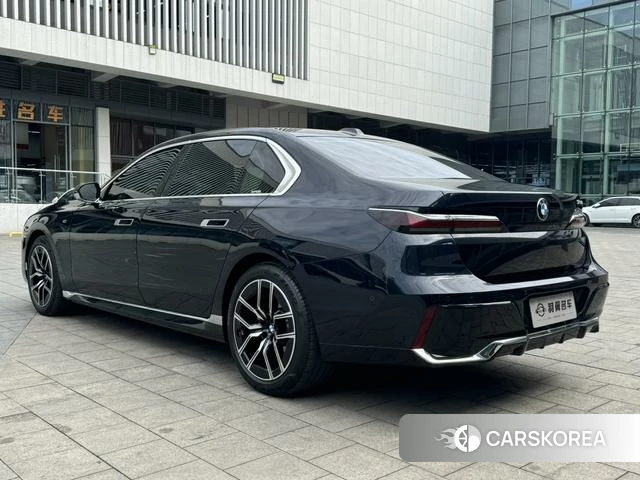 BMW 7 series id 4256680 из Китая 12