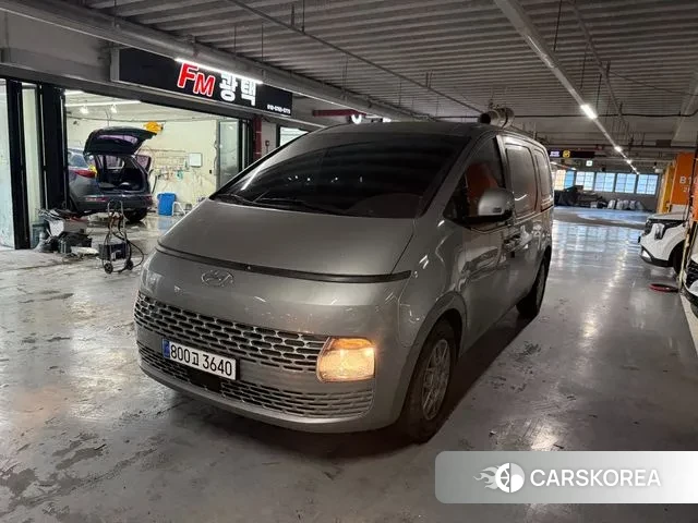 Hyundai Staria 2023 Серебряный из Кореи, фото 5