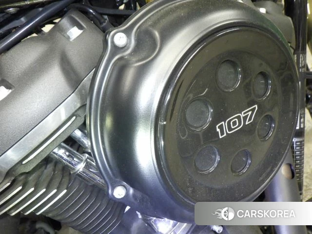 Engine photo