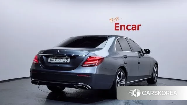 Mercedes-Benz E-Class W213 id 3489885 из Кореи 12