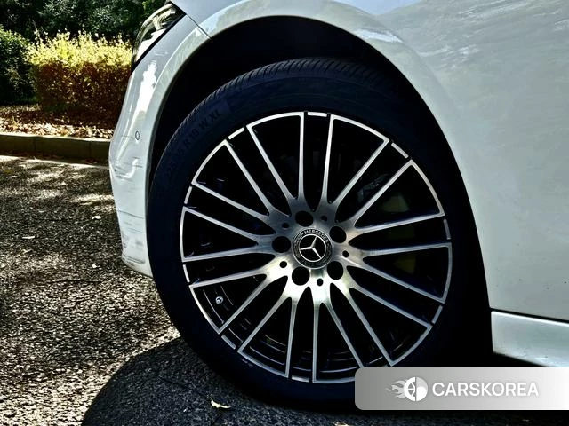 Mercedes-Benz Class C id 4278069 из Китая 7