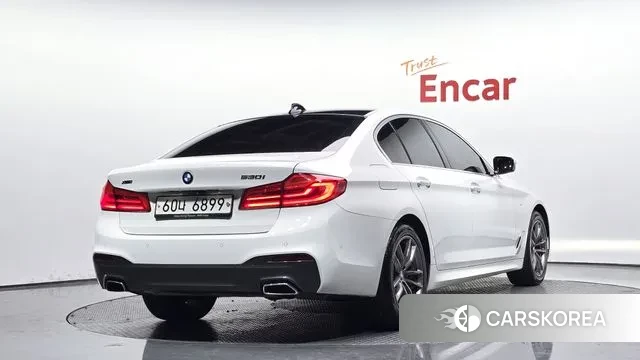 BMW 5 Series (G30) id 3703897 из Кореи 12