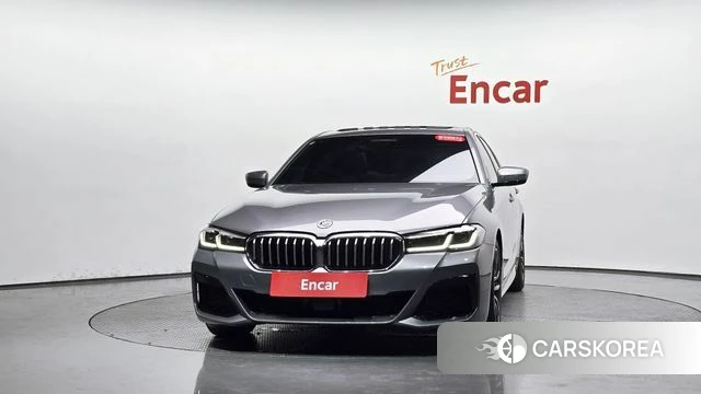 BMW 5 Series (G30) id 4715893 из Кореи 12