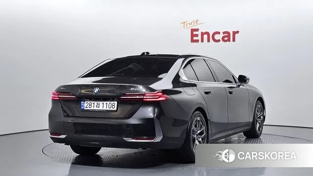 BMW 5 Series (G60) id 2888997 из Кореи 12