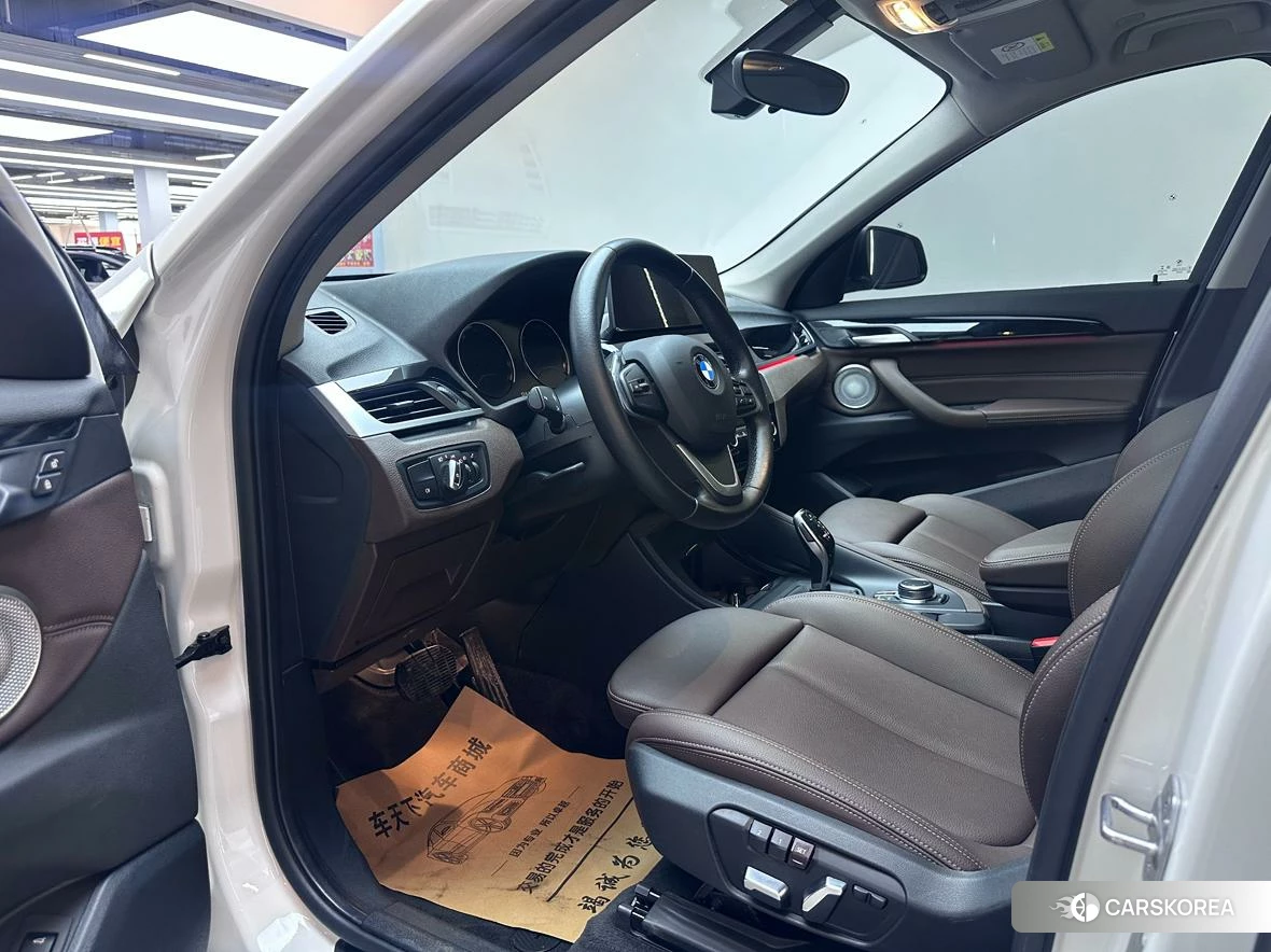 BMW X1 2021 Белый из Китая, фото 6