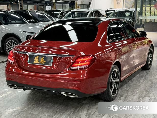 Mercedes-Benz E-class id 4222092 из Китая 8