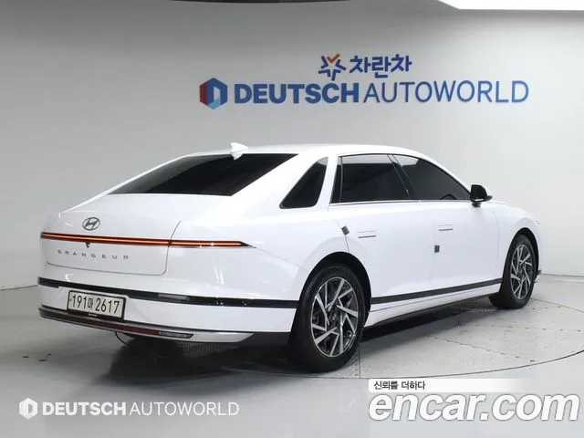 Hyundai Grandeur (GN7) id 2800118 из Кореи 12