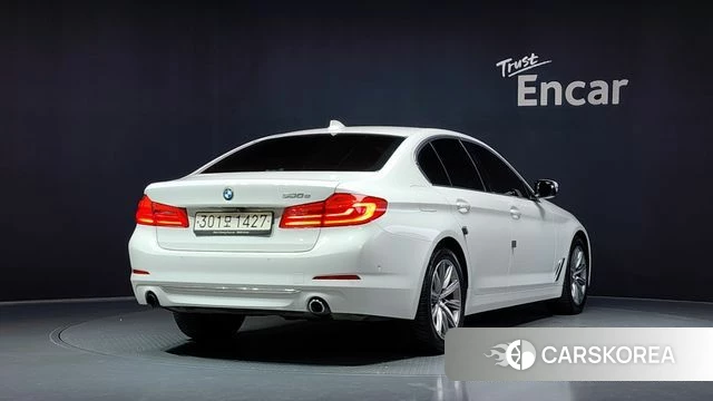 BMW 5 Series (G30) id 4507665 из Кореи 12