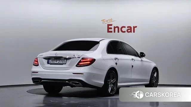 Mercedes-Benz E-Class W213 id 3312621 из Кореи 12